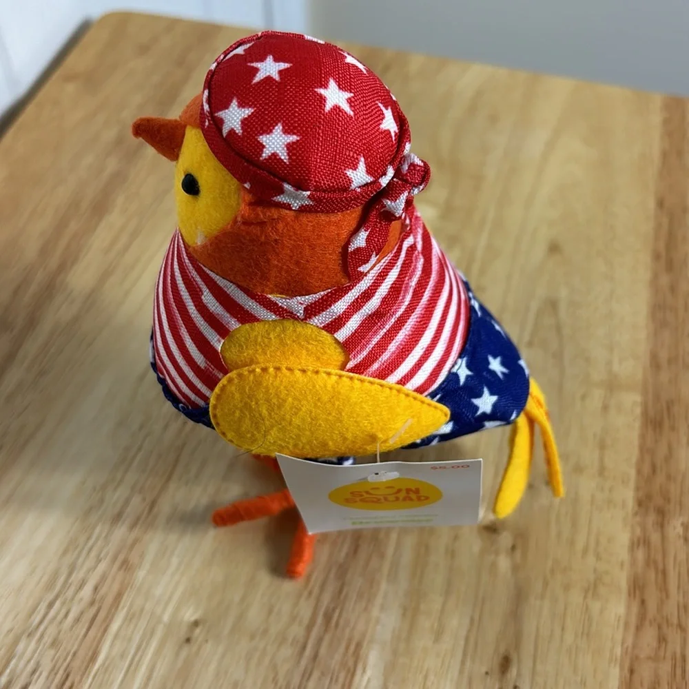 NEW NWT Sun Squad feathery friends DRUMMER bird Patriotic from TARGET COLLECTION
